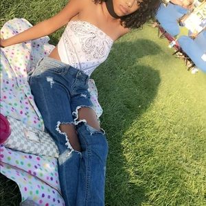 Distressed Boyfriend Jeans